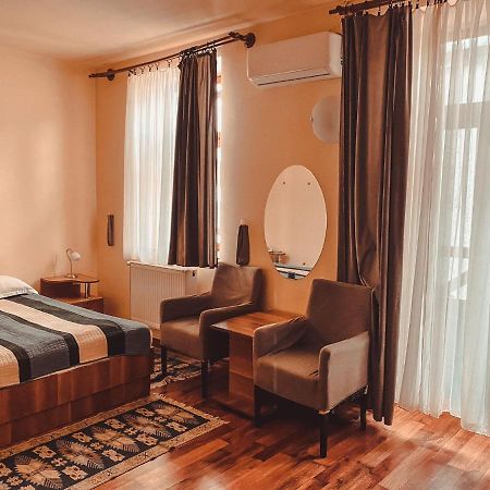 Vila Royal Ξενοδοχείο Sighetu Marmaţiei Εξωτερικό φωτογραφία